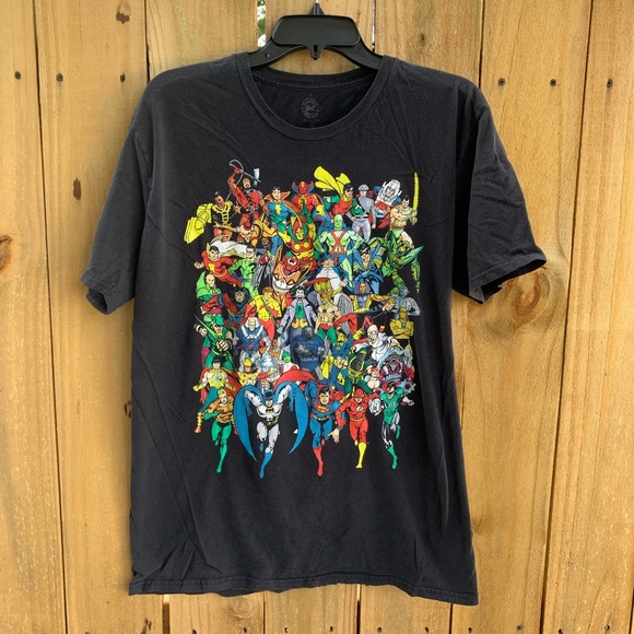 Dc Comics T-shirt Size XL - Picture 1 of 6